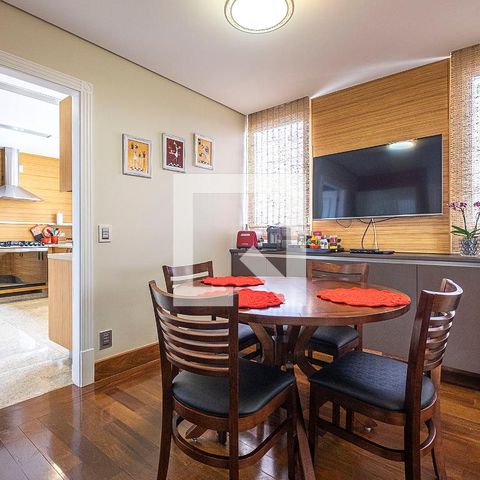 Apartamento à venda com 264m², 4 quartos e 5 vagasSala de Almoço