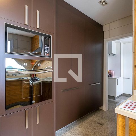 Apartamento à venda com 264m², 4 quartos e 5 vagasCozinha