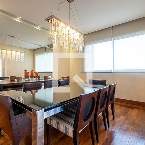 Apartamento à venda com 264m², 4 quartos e 5 vagasSala de Jantar