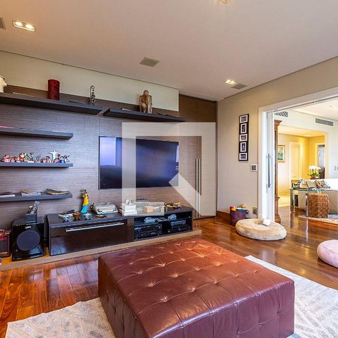 Apartamento à venda com 264m², 4 quartos e 5 vagasSala de TV