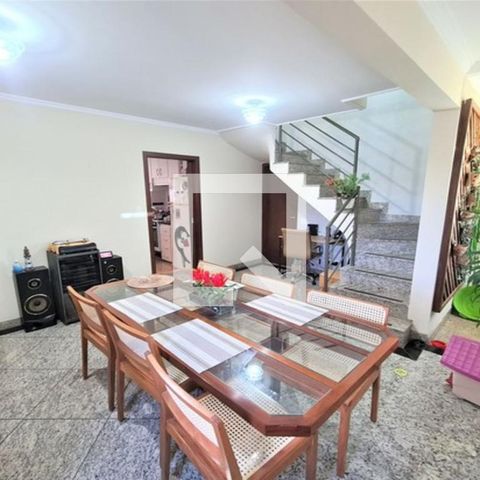 Apartamento à venda com 165m², 3 quartos e 4 vagasSala