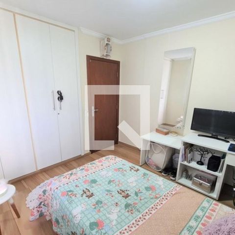 Apartamento à venda com 165m², 3 quartos e 4 vagasQuarto 2