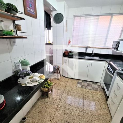 Apartamento à venda com 165m², 3 quartos e 4 vagasCozinha