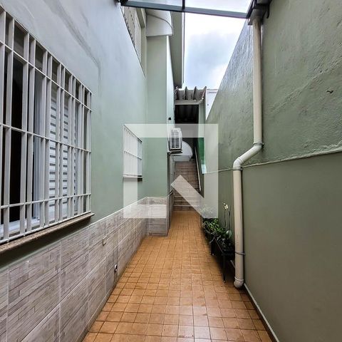 Casa para alugar com 174m², 4 quartos e 2 vagas Casa para alugar com 174m², 4 quartos e 2 vagasQuintal