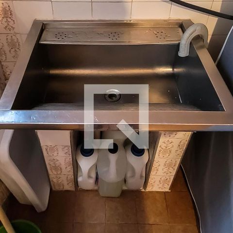 Casa para alugar com 174m², 4 quartos e 2 vagas Casa para alugar com 174m², 4 quartos e 2 vagasDetalhe da area de serviço