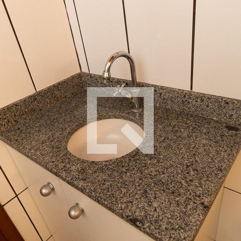 Casa à venda com 150m², 3 quartos e 2 vagasDetalhe do Banheiro da Suite
