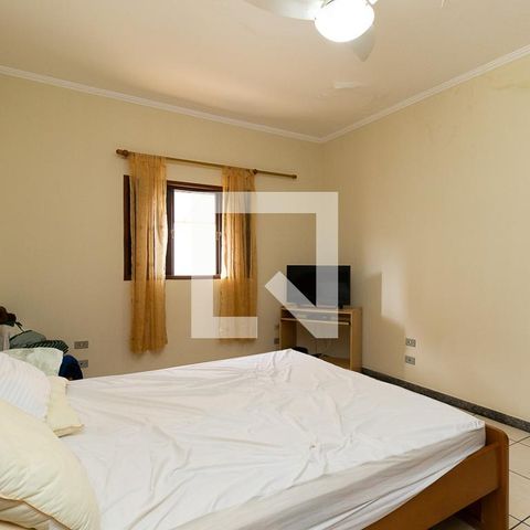 Casa à venda com 150m², 3 quartos e 2 vagasQuarto 3 - Suíte