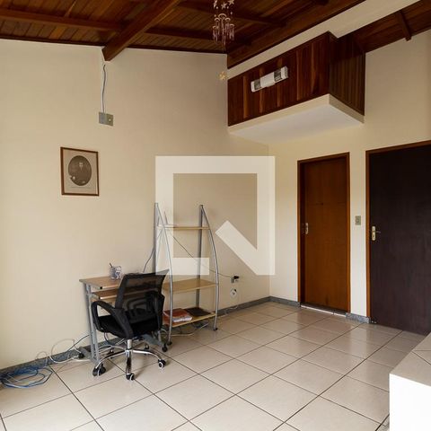Casa à venda com 150m², 3 quartos e 2 vagasQuarto Suíte