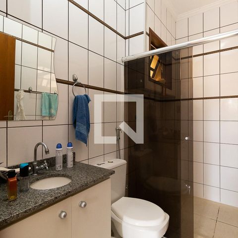 Casa à venda com 150m², 3 quartos e 2 vagasBanheiro da Suíte 2