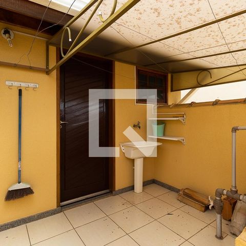Casa à venda com 150m², 3 quartos e 2 vagasÁrea de Serviço