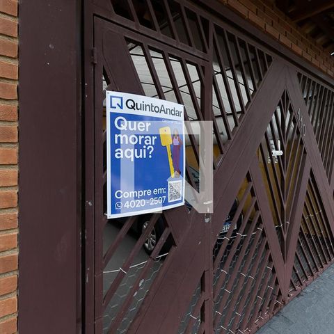 Casa à venda com 150m², 3 quartos e 2 vagasFachada