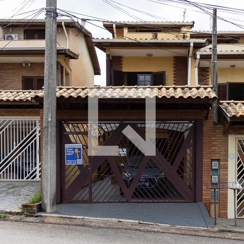 Casa à venda com 150m², 3 quartos e 2 vagasFachada
