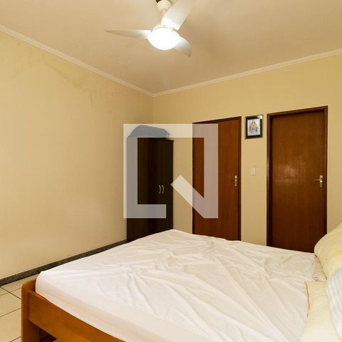 Casa à venda com 150m², 3 quartos e 2 vagasQuarto 3 - Suíte