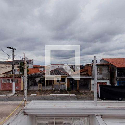 Casa à venda com 100m², 3 quartos e 2 vagas Casa à venda com 100m², 3 quartos e 2 vagasVista Sacada Suíte
