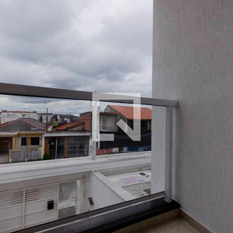 Casa à venda com 100m², 3 quartos e 2 vagas Casa à venda com 100m², 3 quartos e 2 vagasSacada Suíte