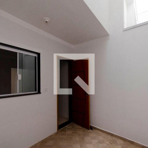 Casa à venda com 100m², 3 quartos e 2 vagas Casa à venda com 100m², 3 quartos e 2 vagasÁrea de Serviço
