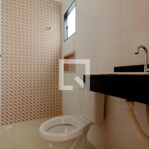 Casa à venda com 100m², 3 quartos e 2 vagas Casa à venda com 100m², 3 quartos e 2 vagasBanheiro