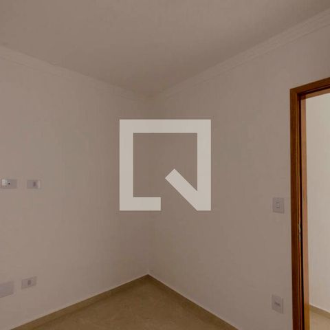 Casa à venda com 100m², 3 quartos e 2 vagas Casa à venda com 100m², 3 quartos e 2 vagasQuarto 2