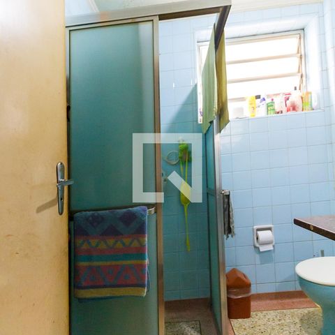 Apartamento à venda com 74m², 2 quartos e sem vagaBanheiro