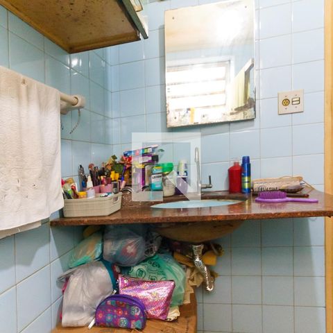 Apartamento à venda com 74m², 2 quartos e sem vagaBanheiro