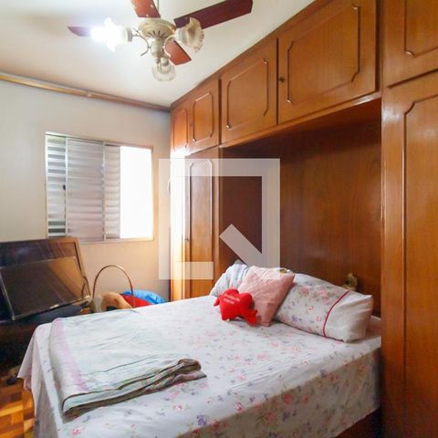 Apartamento à venda com 74m², 2 quartos e sem vagaQuarto 2