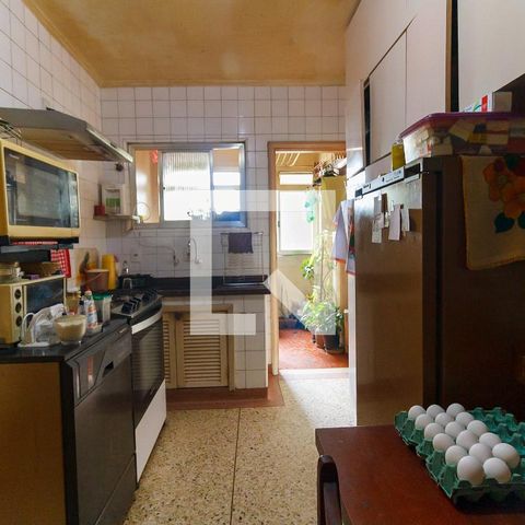 Apartamento à venda com 74m², 2 quartos e sem vagaCozinha