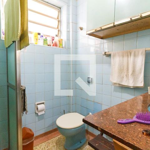 Apartamento à venda com 74m², 2 quartos e sem vagaBanheiro 