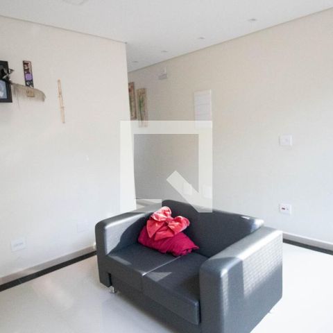 Casa de condomínio à venda com 405m², 3 quartos e 2 vagas Casa de condomínio à venda com 405m², 3 quartos e 2 vagasSala 1