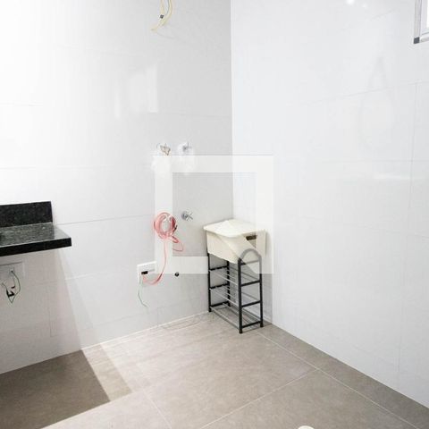 Casa de condomínio à venda com 405m², 3 quartos e 2 vagas Casa de condomínio à venda com 405m², 3 quartos e 2 vagasBanheiro suíte 2