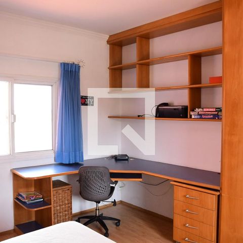 Casa de condomínio para alugar com 315m², 3 quartos e 6 vagasSuite 1 