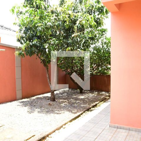 Casa de condomínio para alugar com 315m², 3 quartos e 6 vagasQuintal
