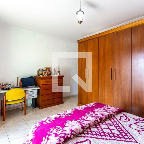 Casa à venda com 212m², 3 quartos e 2 vagas Casa à venda com 212m², 3 quartos e 2 vagasSuite