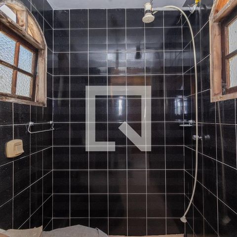 Casa à venda com 180m², 3 quartos e 2 vagas Casa à venda com 180m², 3 quartos e 2 vagasBanheiro da Suíte