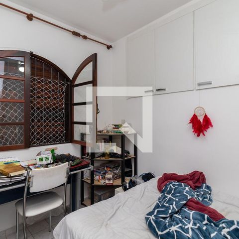 Casa à venda com 180m², 3 quartos e 2 vagas Casa à venda com 180m², 3 quartos e 2 vagasQuarto 2