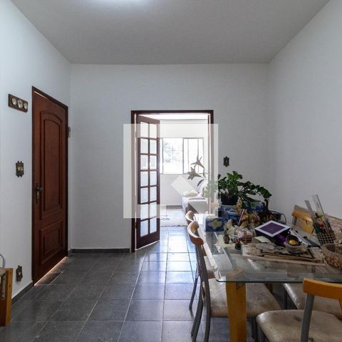 Casa à venda com 180m², 3 quartos e 2 vagas Casa à venda com 180m², 3 quartos e 2 vagasSala de Jantar