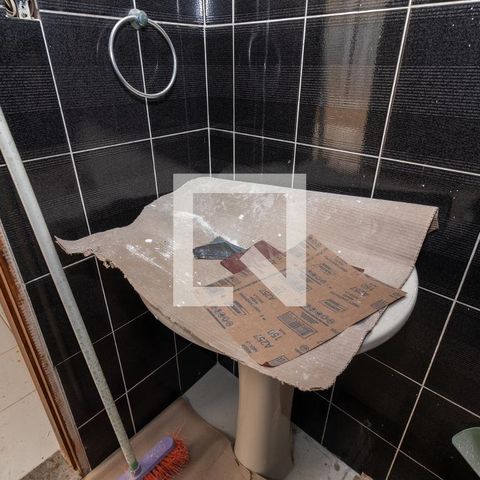 Casa à venda com 180m², 3 quartos e 2 vagas Casa à venda com 180m², 3 quartos e 2 vagasBanheiro da Suíte