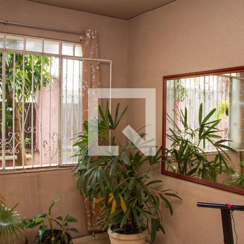 Casa para alugar com 185m², 4 quartos e 1 vagaSala (Térreo)
