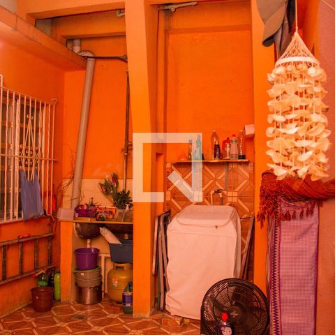 Casa para alugar com 185m², 4 quartos e 1 vagaÁrea de Serviço (Térreo)