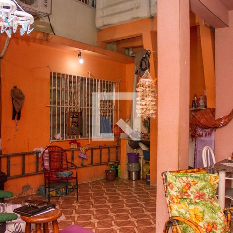 Casa para alugar com 185m², 4 quartos e 1 vagaÁrea de Serviço (Térreo)