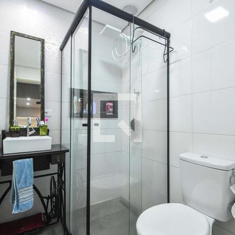 Casa à venda com 100m², 3 quartos e 2 vagasBanheiro 02