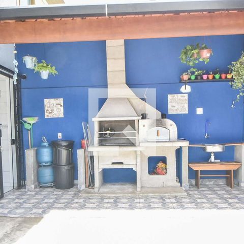 Casa à venda com 100m², 3 quartos e 2 vagasChurrasqueira 