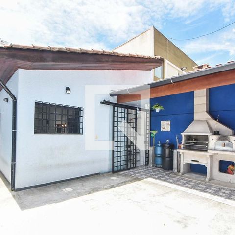 Casa à venda com 100m², 3 quartos e 2 vagasCasa 