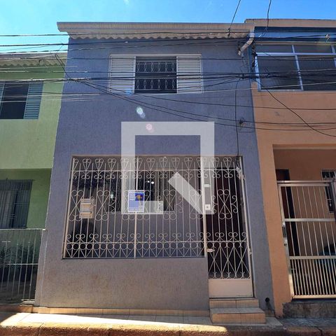 Casa à venda com 100m², 2 quartos e sem vagaFachada