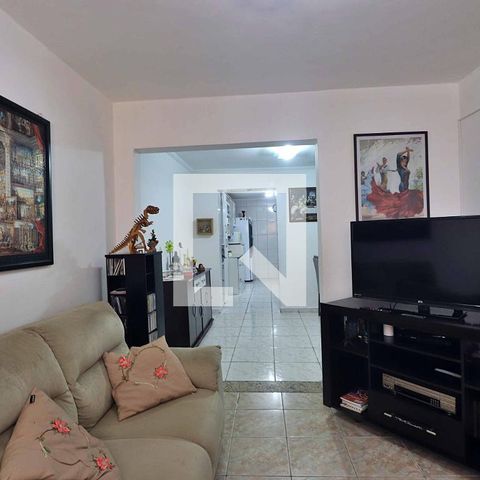 Casa à venda com 100m², 2 quartos e sem vagaSala