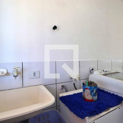 Casa à venda com 100m², 2 quartos e sem vagaÁrea de Serviço 2