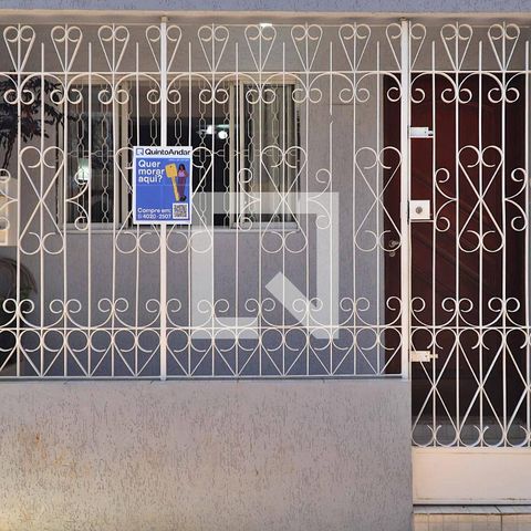 Casa à venda com 100m², 2 quartos e sem vagaFachada