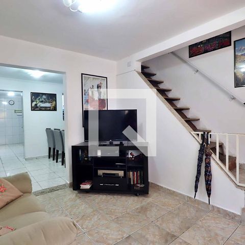 Casa à venda com 100m², 2 quartos e sem vagaSala