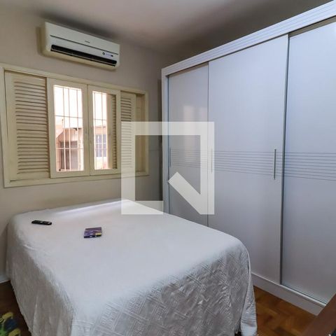 Casa à venda com 130m², 5 quartos e 3 vagasQuarto 2