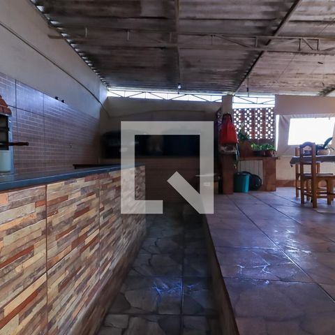 Casa à venda com 130m², 5 quartos e 3 vagasTerraço