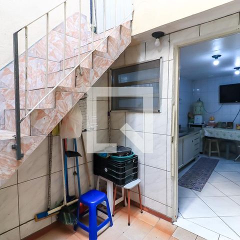 Casa à venda com 130m², 5 quartos e 3 vagasÁrea de Serviço